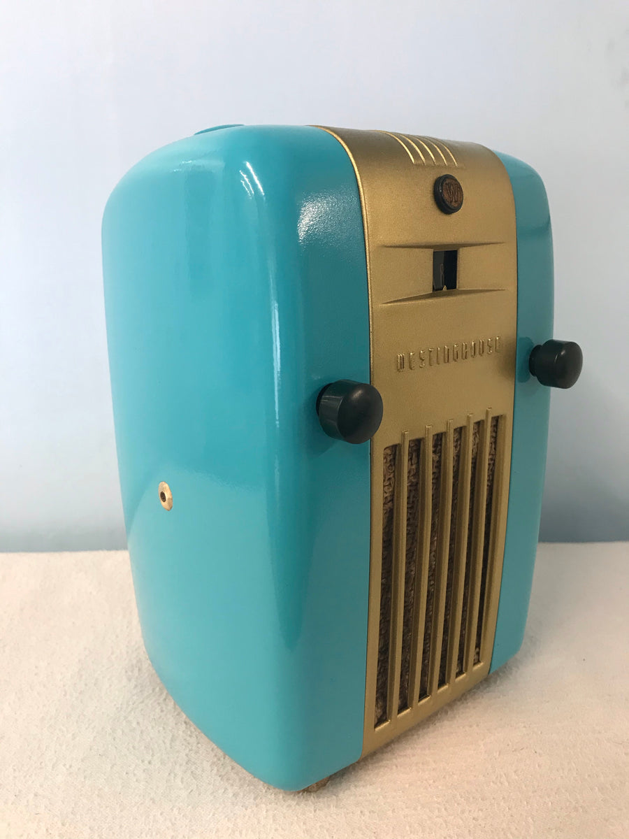 Westinghouse Little Jewel Tube Refrigerator Radio Vintage RARE Bonus Gift  1940s - Vintage