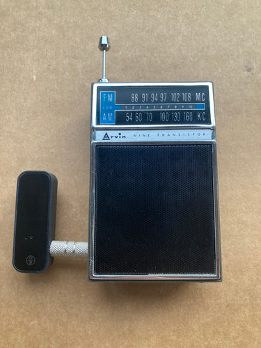 Vintage AM/FM Bluetooth Transistor Radio