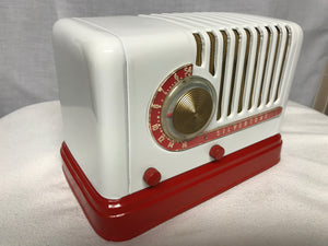 Silvertone 7022 “Candycane”  Tube Radio With Bluetooth input.