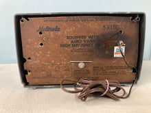 Motorola 5X12U Tube Radio With Bluetooth input.