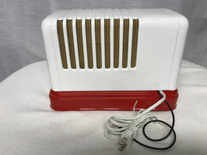 Silvertone 7022 “Candycane”  Tube Radio With Bluetooth input.