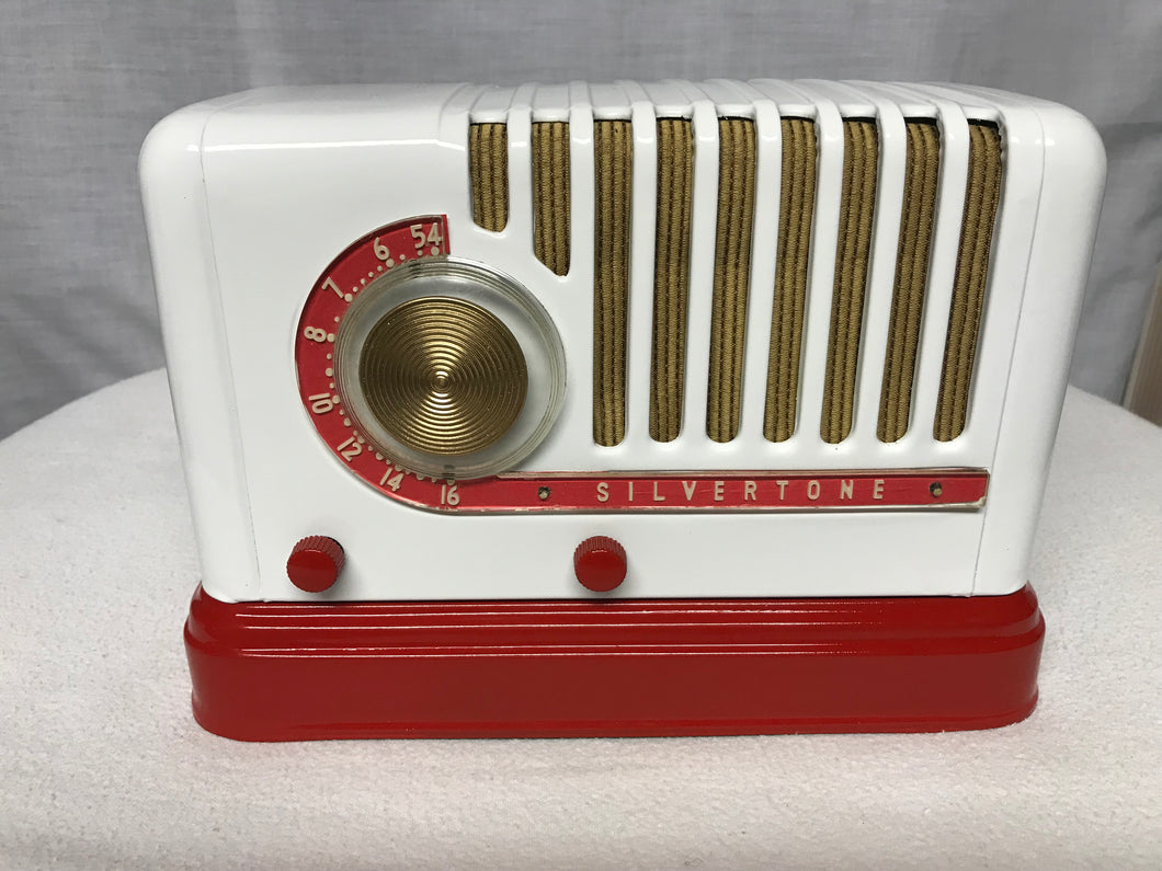 Silvertone 7022 “Candycane”  Tube Radio With Bluetooth input.